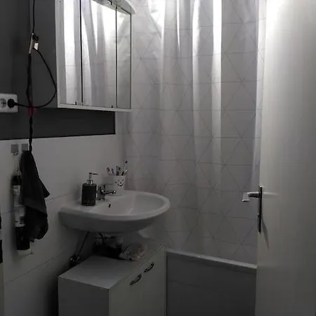 3 Zimmer-wohnung - Fuer Arbeitsaufenthalte - Gemuetlich, Gut Gelegen Und Guenstige Wochenraten München
